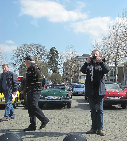 Openingsrit MG CLL- org. Annick en Johan (14).JPG - Les 2: trek nog een foto.